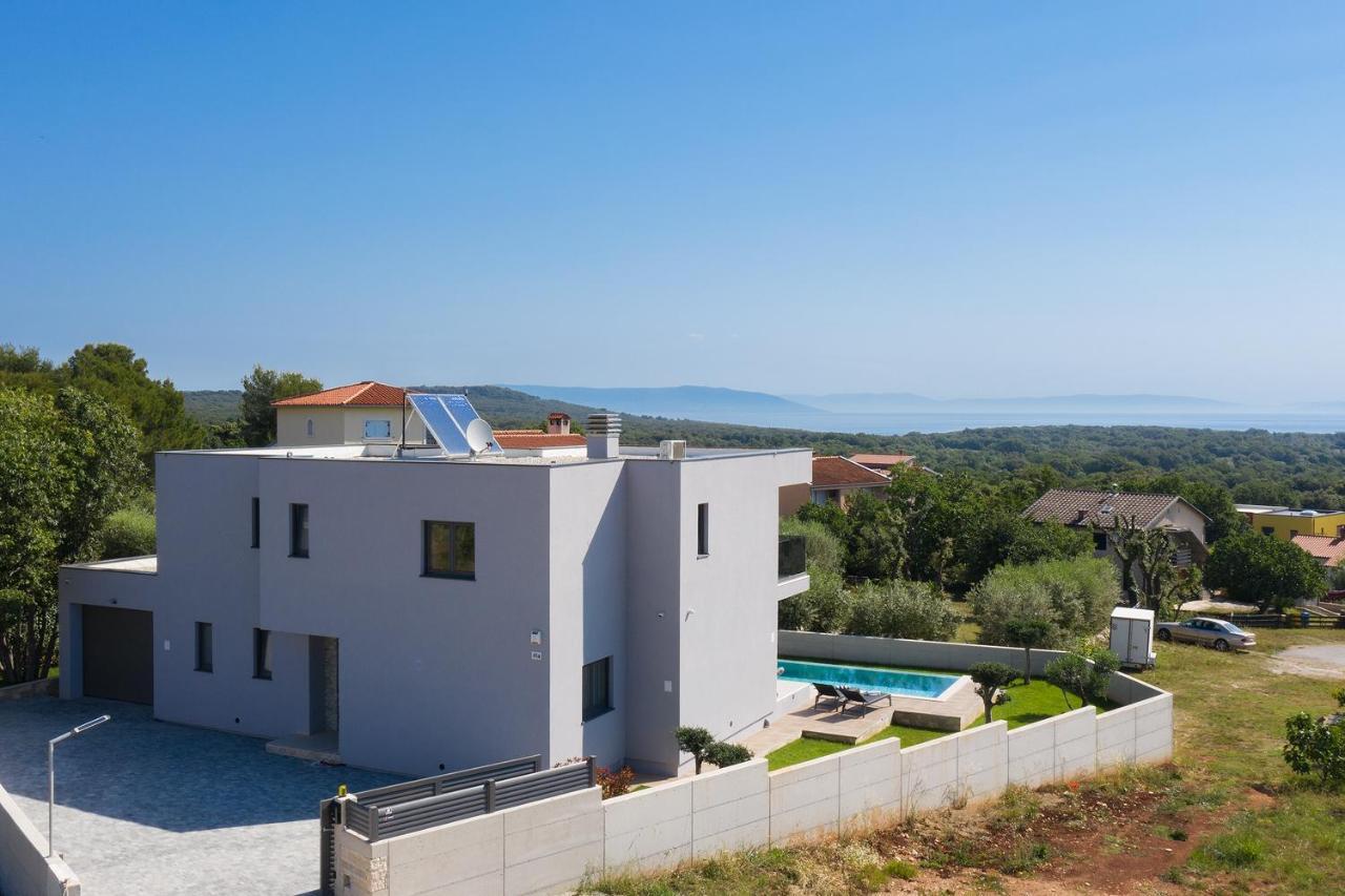 Villa Leola Liznjan Bagian luar foto